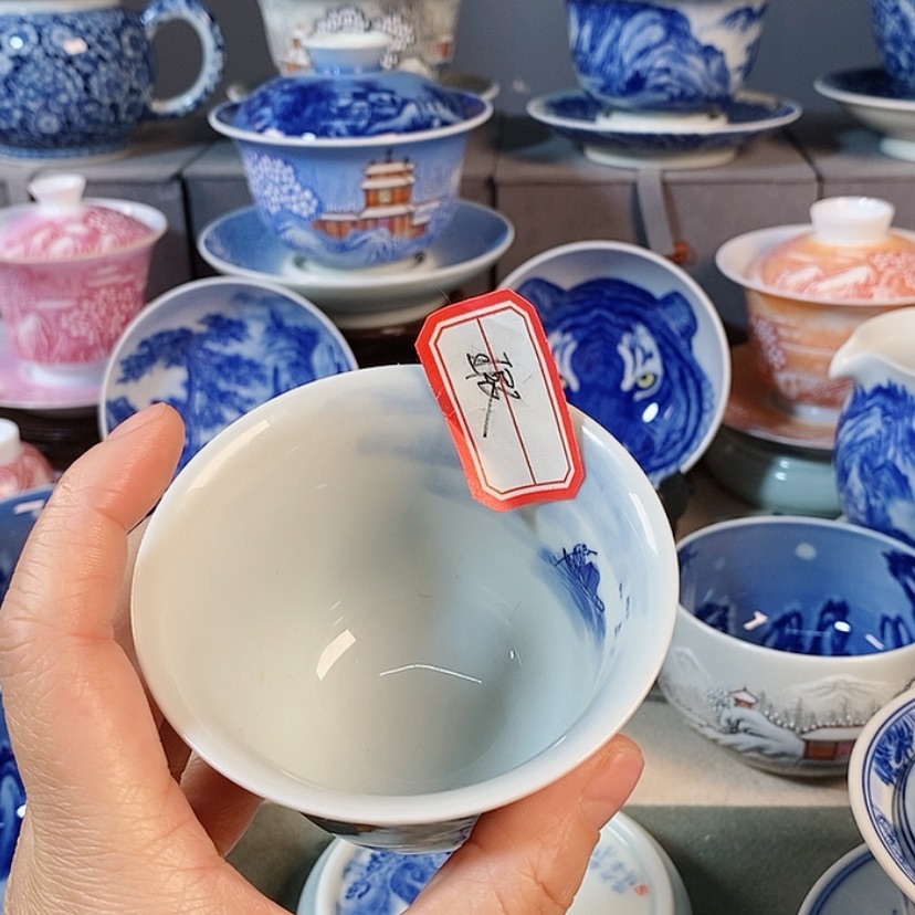 【闪购商品】陶瓷杯叮*