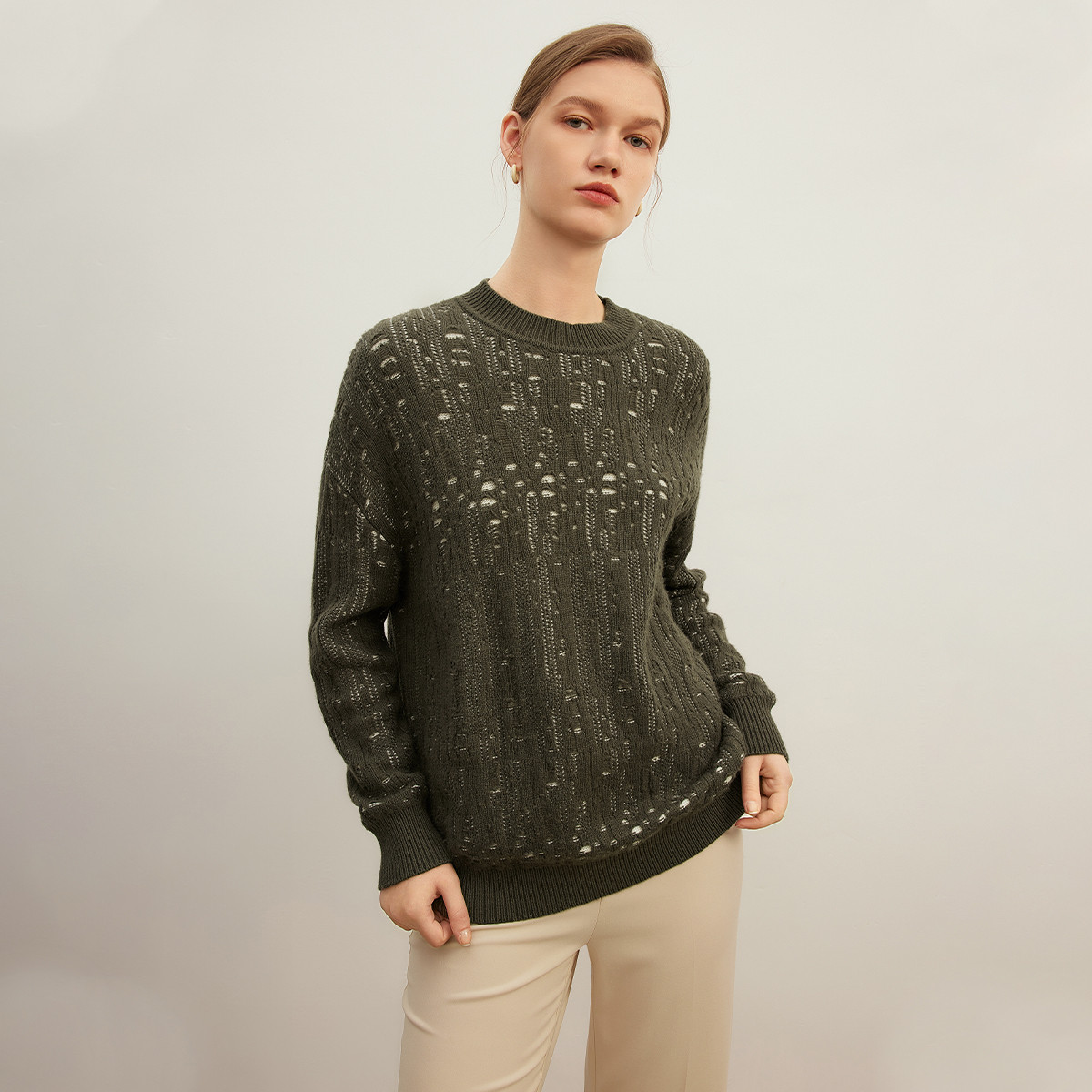 【诗语专属】百搭圆领针织衫女秋季镂空提花设计感亲肤舒适套头衫