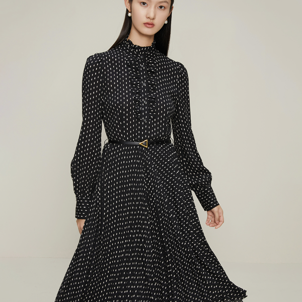 【小余专属】夏季新款纯色设计感短袖显瘦修身连衣裙Y530101