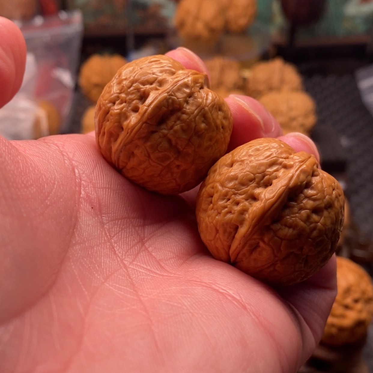 【闪购商品】文玩核桃吊坠草****。