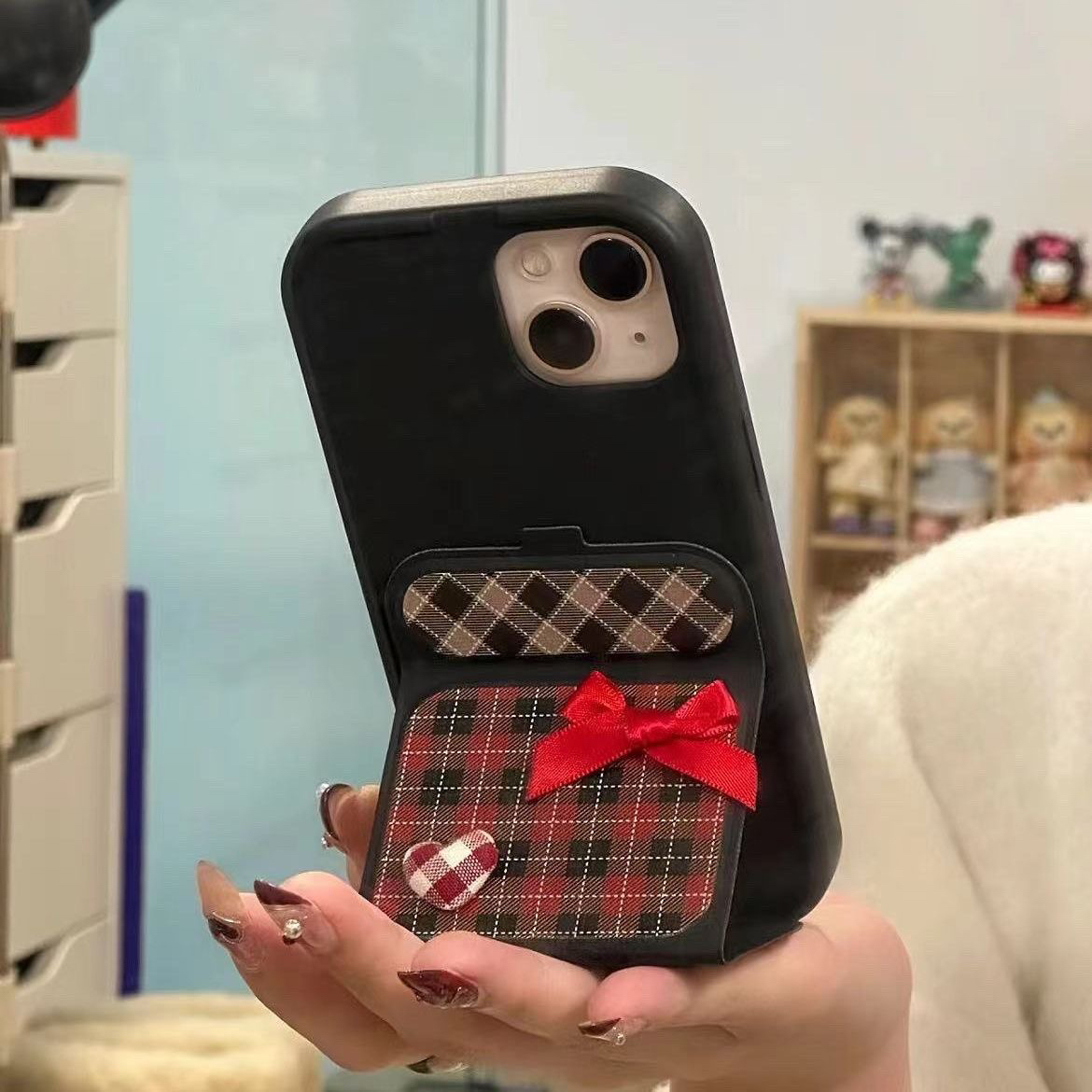 小众ins拼接格子折叠支架适用iphone15pro max苹果14手机壳13软女