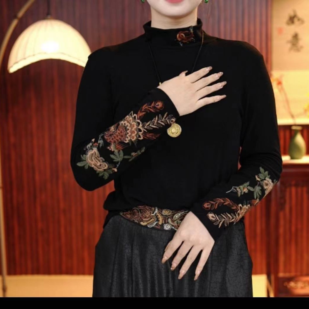 （金兰）2024秋冬款拉毛95棉针织重工刺绣国风打底衫
