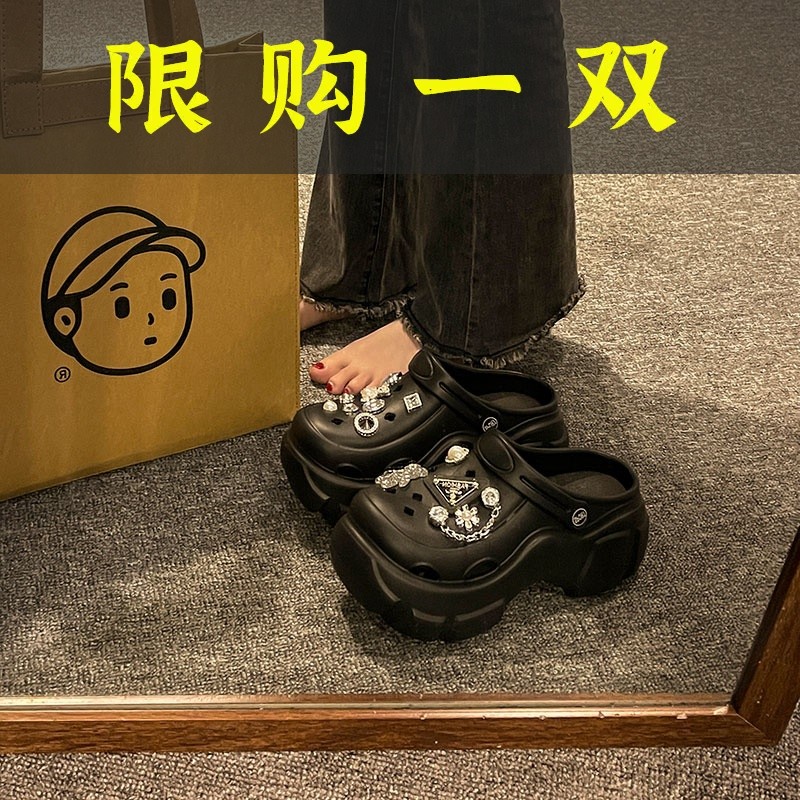 红蜻蜓牌网红厚底增高洞洞鞋女款外穿2023年新款水钻踩屎感沙滩