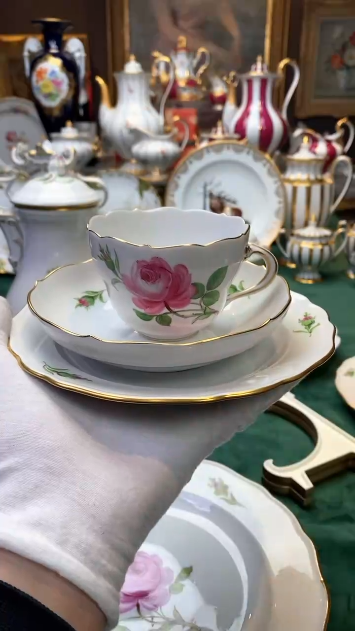 【闪购商品】密胺瓷片梅森二等红玫瑰一杯两碟