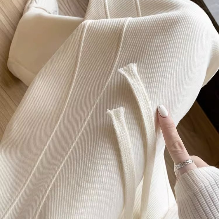 白色运动裤女2024秋冬新款休闲宽松垂感拖地香蕉裤高腰窄版阔腿裤