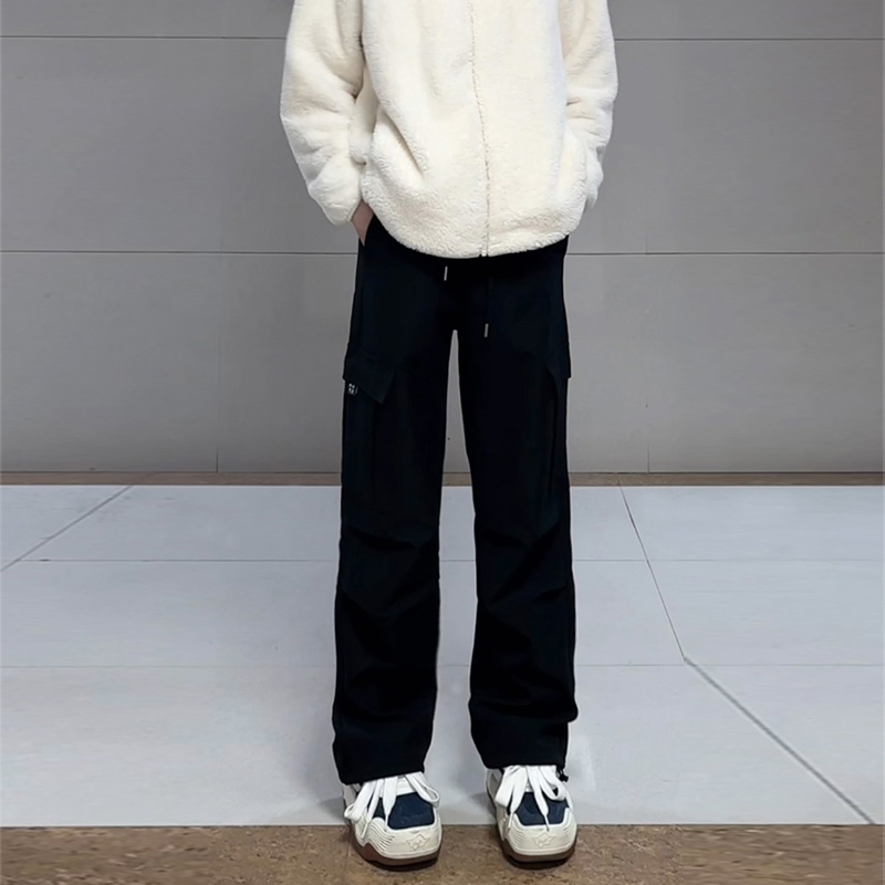 黑色工装裤女秋冬加绒新款美式复古辣妹休闲阔腿裤显瘦宽松伞兵裤