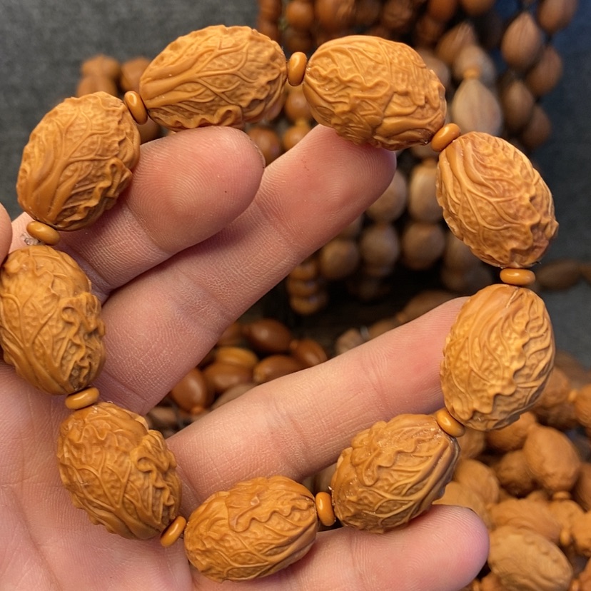 【闪购商品】一物一拍 1.8白菜特价有筋眼核雕
