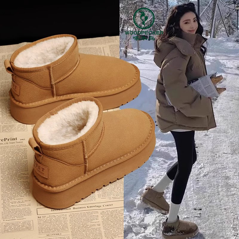 啄木鸟防水防滑厚底皮毛一体女2025新款冬季加绒短靴桑坡东北棉鞋