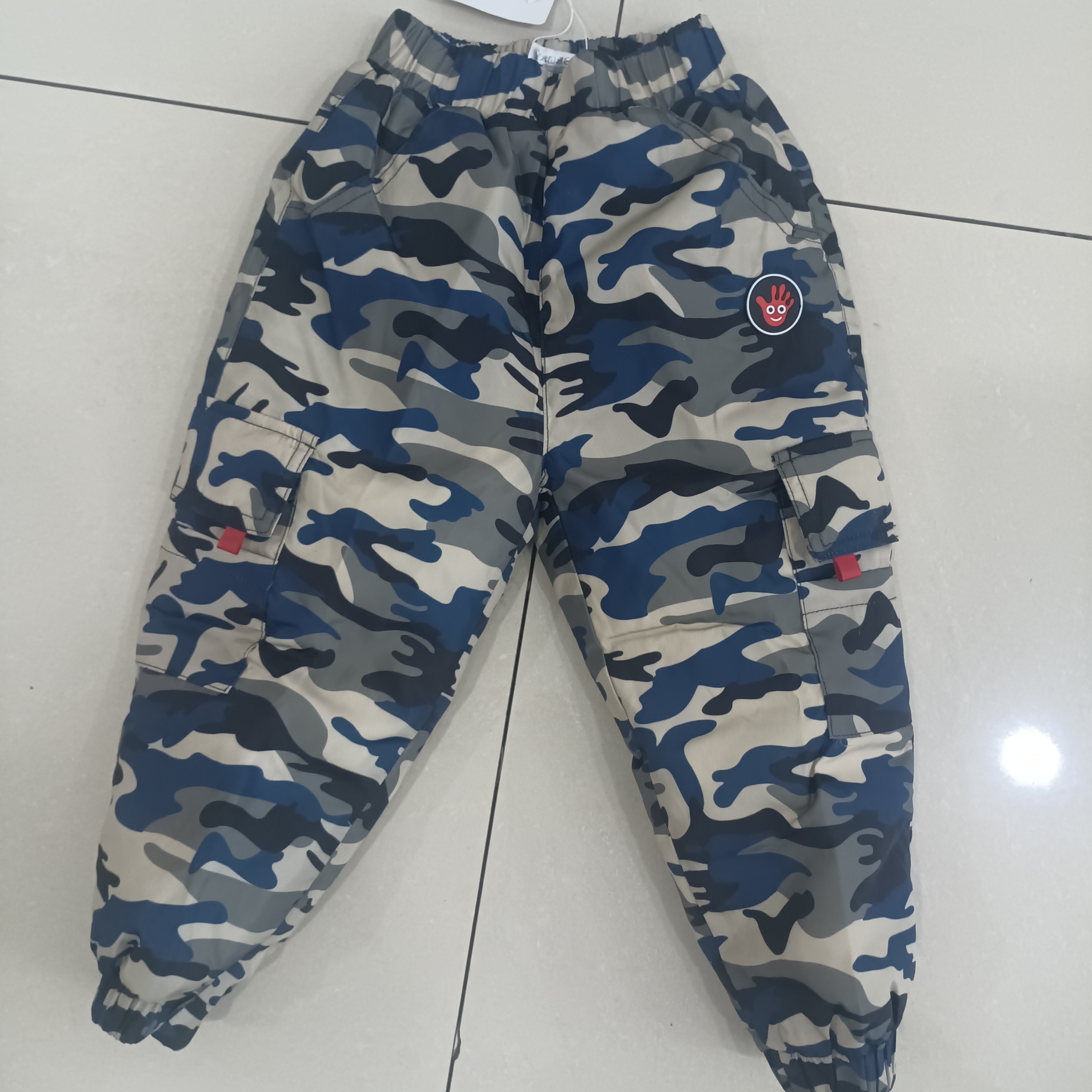 儿童通用裤舒适版型