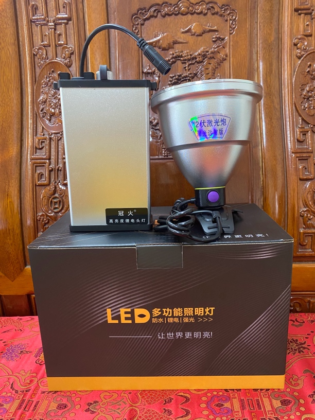 激光炮强光头灯户外高亮远射王12伏灯聚光远射正白光