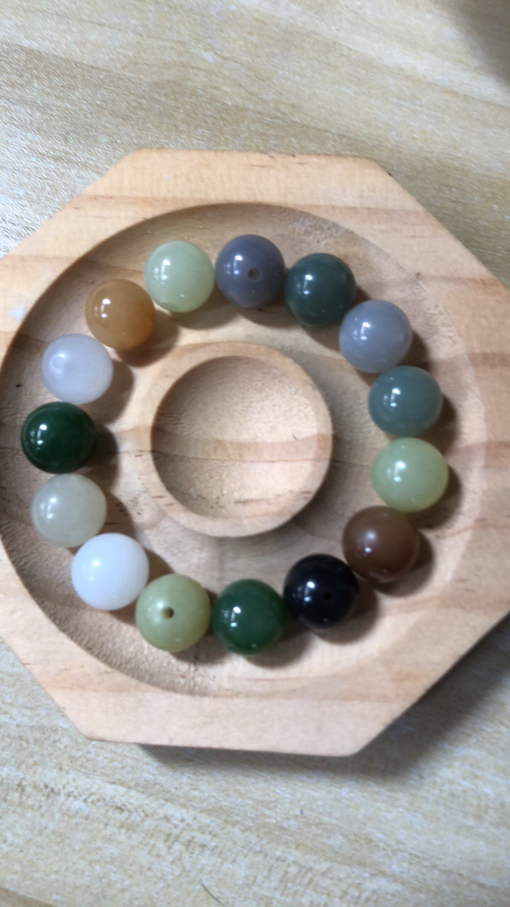 俄罗斯碧玉卡16珠子