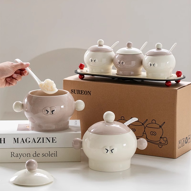 可爱家用耐高温陶瓷猪油罐厨房红油罐子油泼辣子专用带盖辣椒罐子