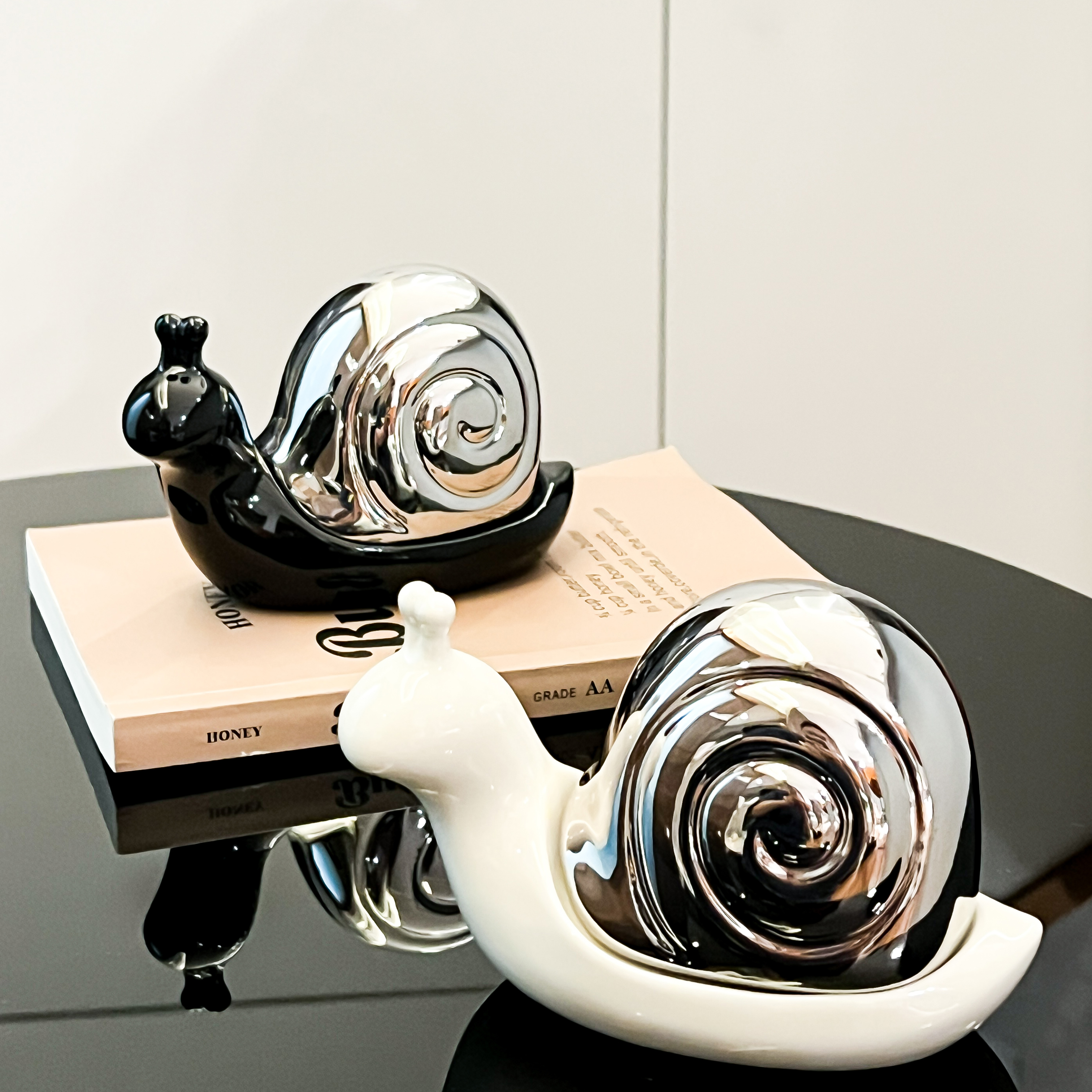 新款高颜值家用高档蜗牛牙签筒桌面茶几创意牙线盒棉签盒牙签盒