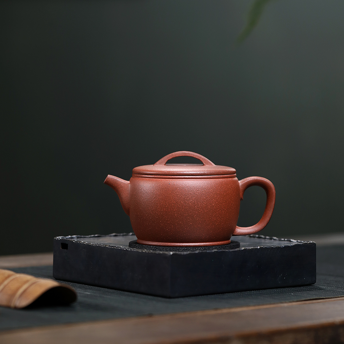 雪涓紫砂宜兴原矿紫砂中槽清汉瓦家用泡茶240cc左右紫砂壶