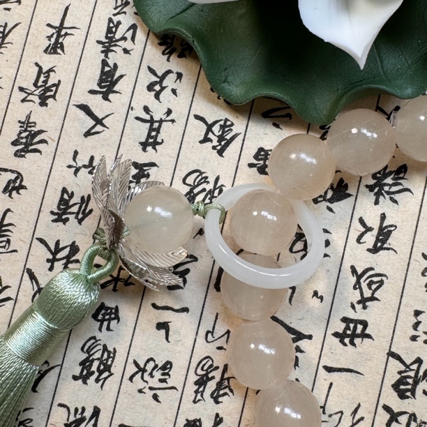铁仿水晶手链 白玉手串古风手链白色女士精美手工渐变镶嵌