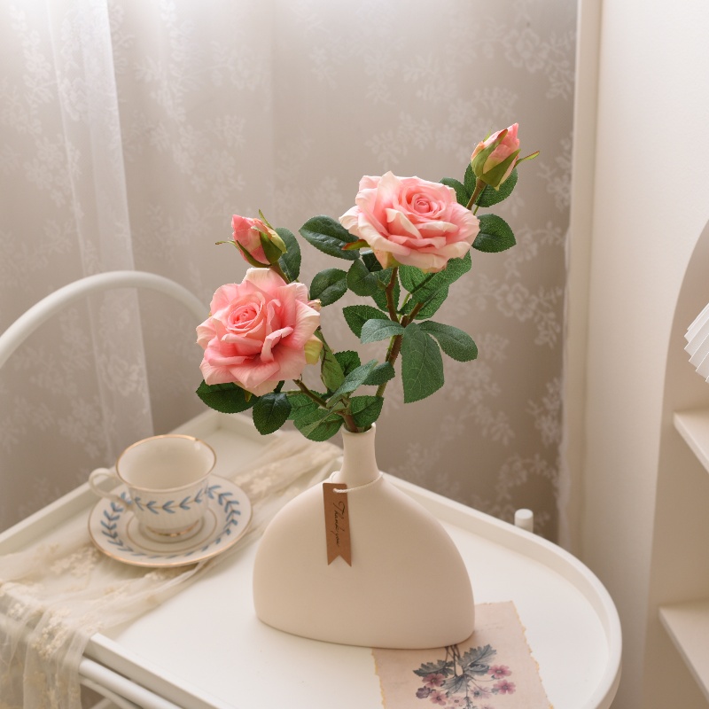 手感保湿仿真玫瑰假花单支客厅家居餐桌摆设欧式高档装饰摆件花  