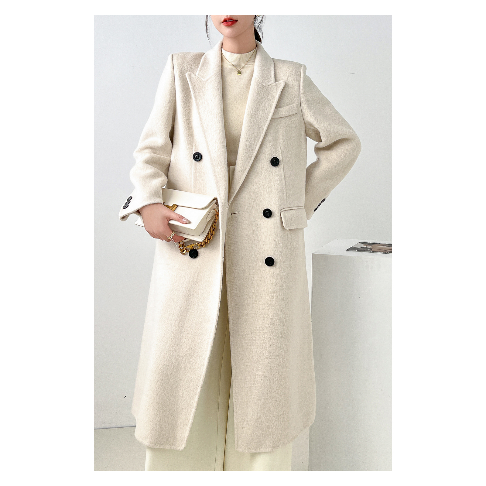 24028高品质牦牛绒枪驳领正肩双排扣双面呢大衣外套