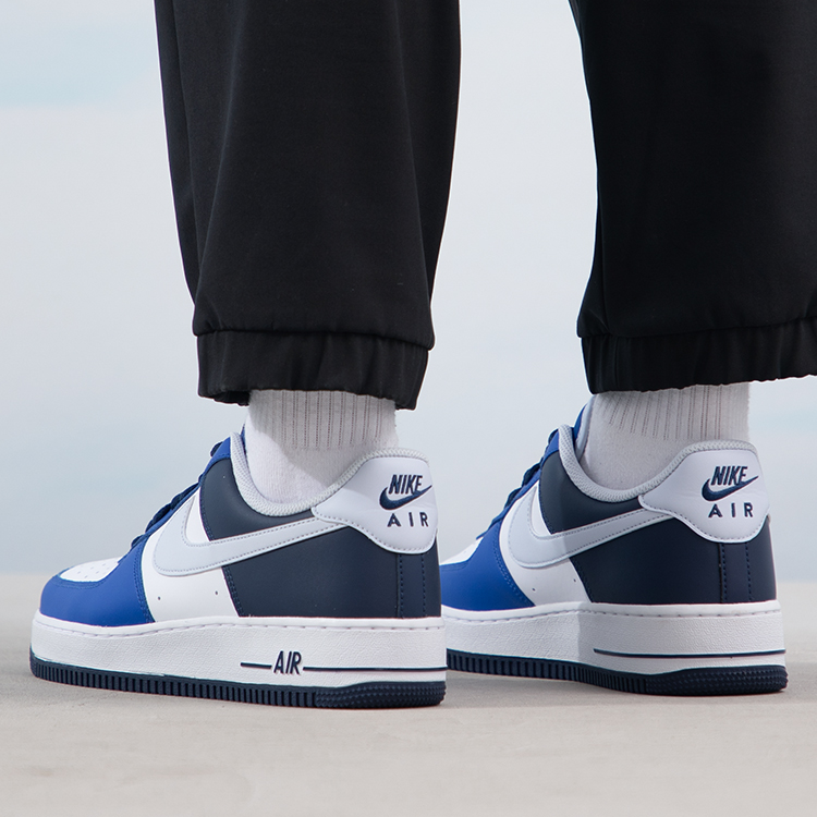 Nike耐克板鞋男鞋春季新款AF1空军一号板鞋时尚运动休闲鞋FQ8825