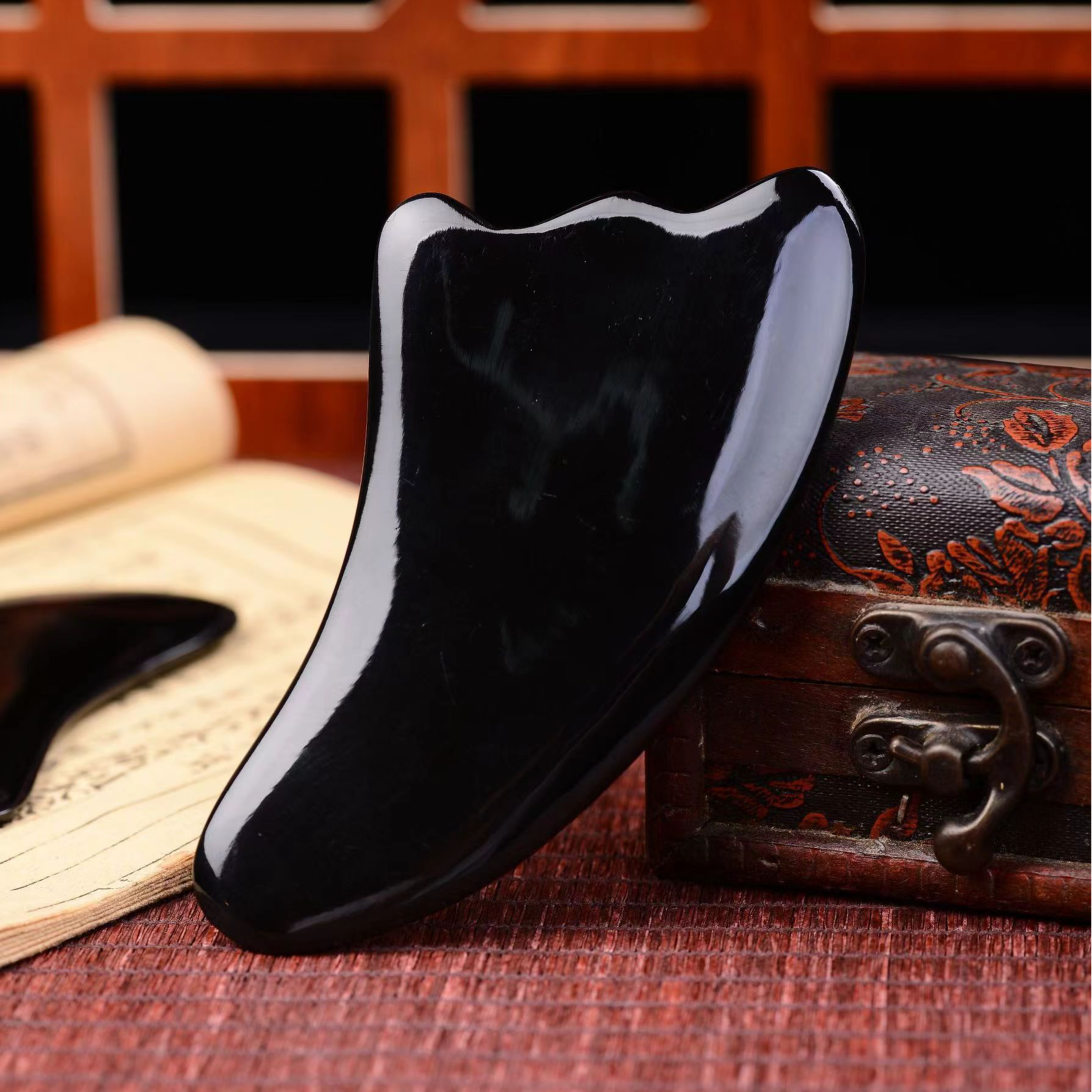 黑水牛角刮板，爱心、波浪、斧型三个款式可选刮痧片疏通家用按摩