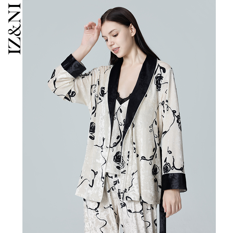 IIZZINI 睡衣女秋冬长袖金丝绒国风雪山枚印花3件家居服套装