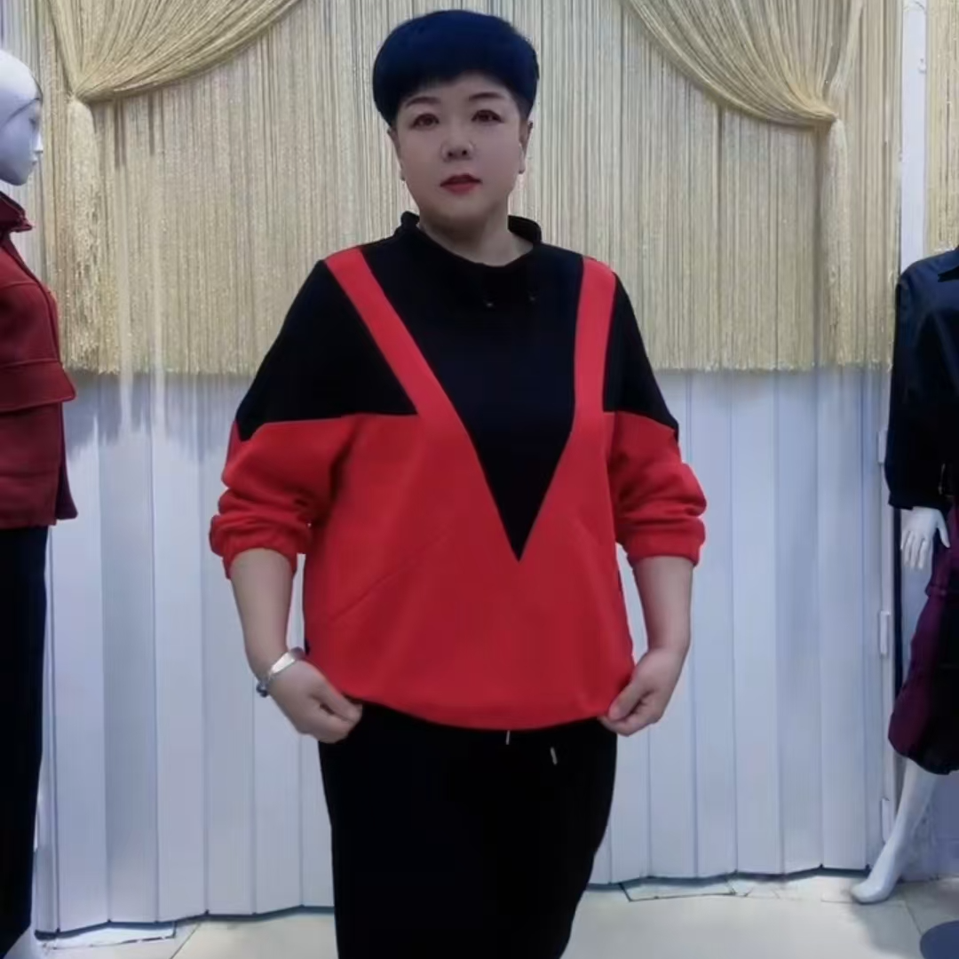 140斤-170斤   百搭时尚宽松拼接长袖潮流女士套头休闲卫衣