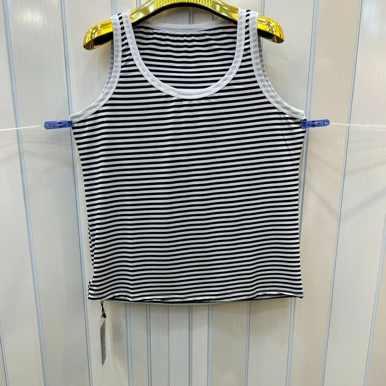 2025夏季女款休闲时尚百搭条纹吊带打底背心