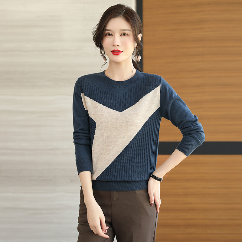 秋冬新款圆领宽松针织衫毛衣女气质减龄显瘦长袖春秋上衣打底衫