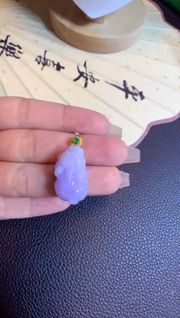 【闪购商品】翡翠颈饰18K金镶嵌貔貅