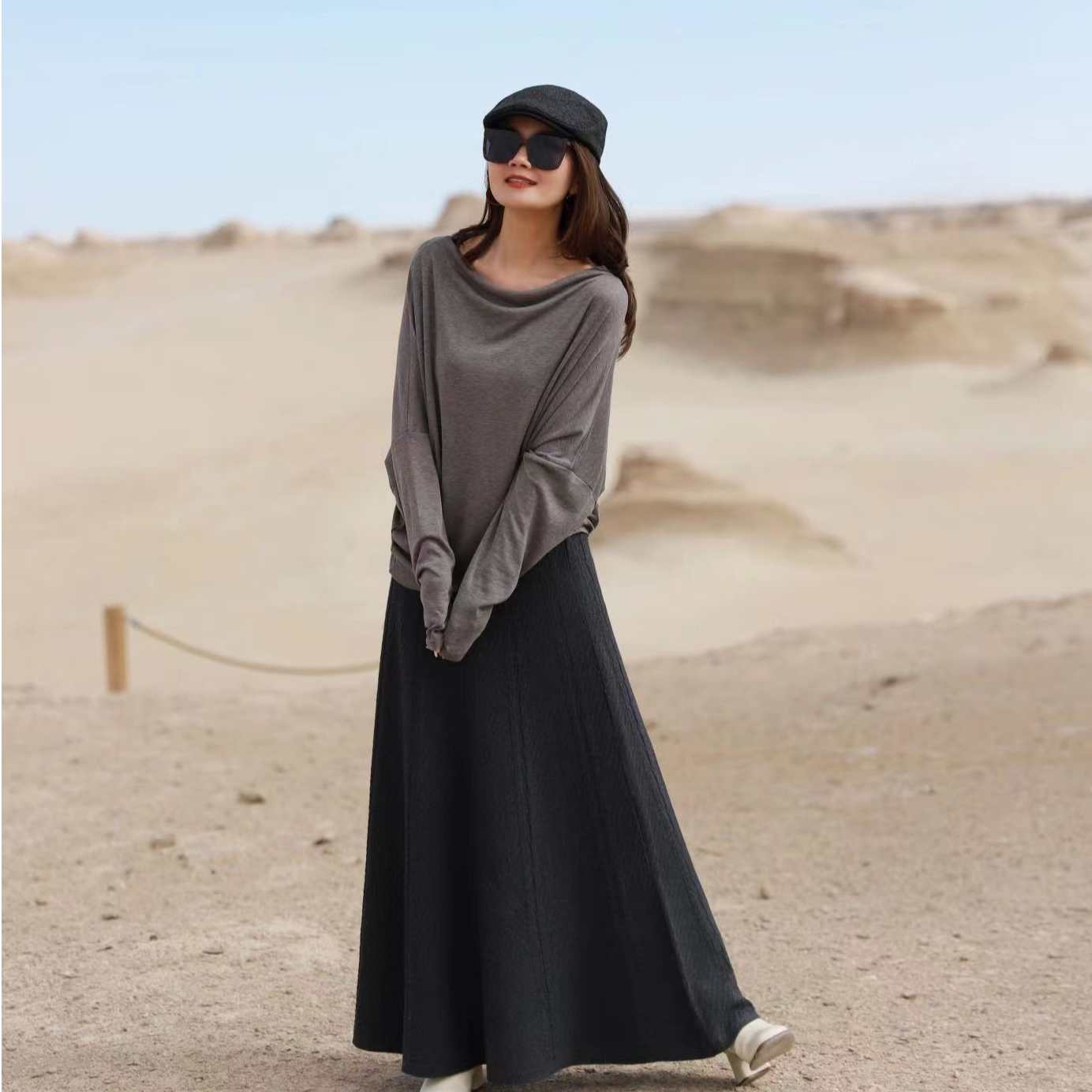 [哲思凡]斜纹重磅毛衫针织长摆裙裙子气质百搭复古秋冬A字文艺