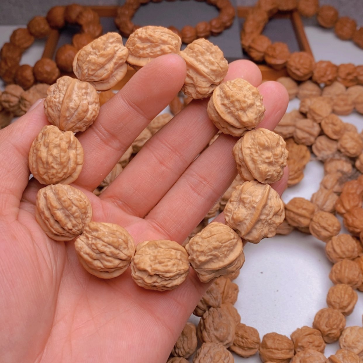 【闪购商品】桃核手串适****哥蛤蟆头尺寸20