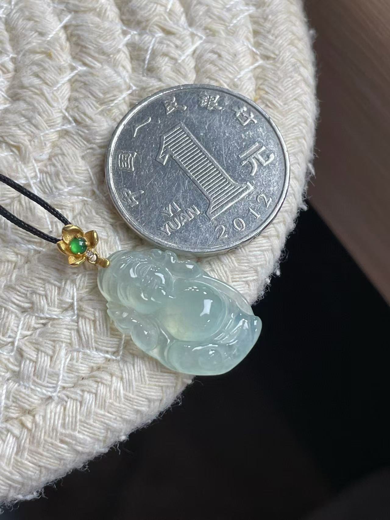 天涯缅甸翡翠财神爷吊坠