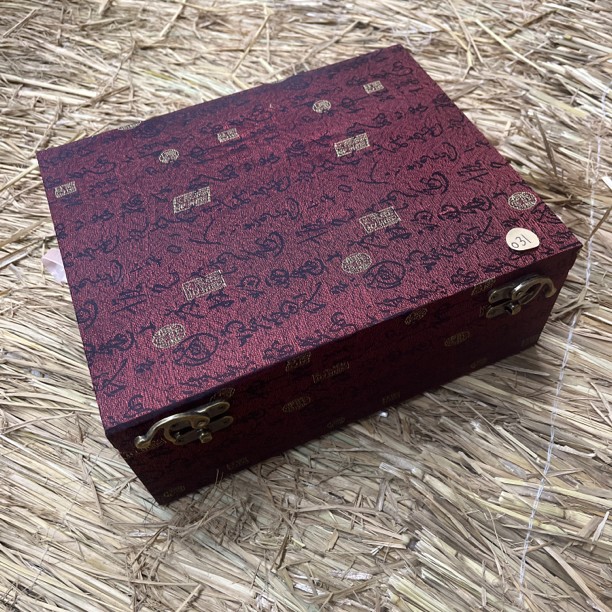 【闪购商品】031 绿大摆件一个