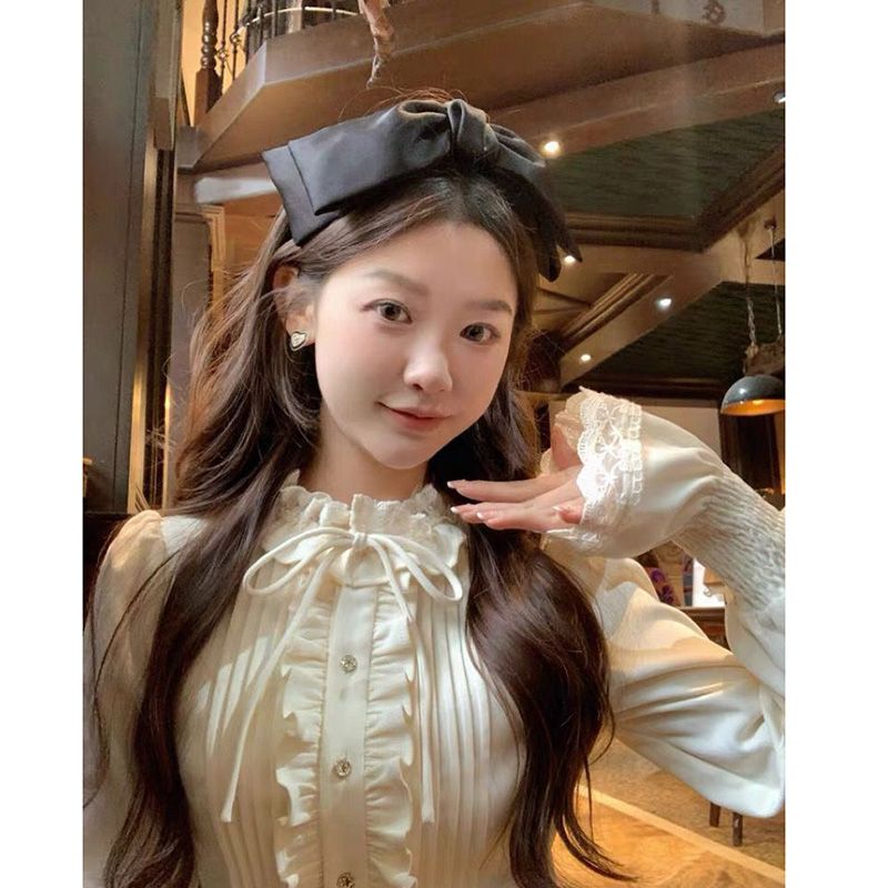 「奶油贝果」法式甜美减龄宫廷风衬衫蕾丝荷叶边显瘦衬衣女上衣秋