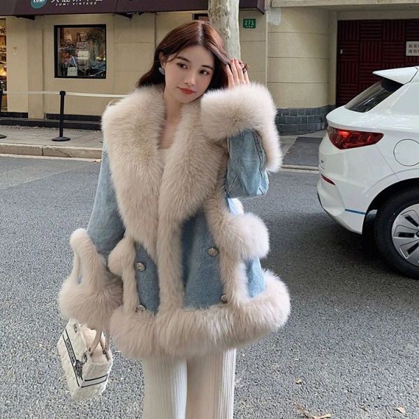 2023冬季新款牛仔拼接仿狐狸毛皮草网红爆款外套女