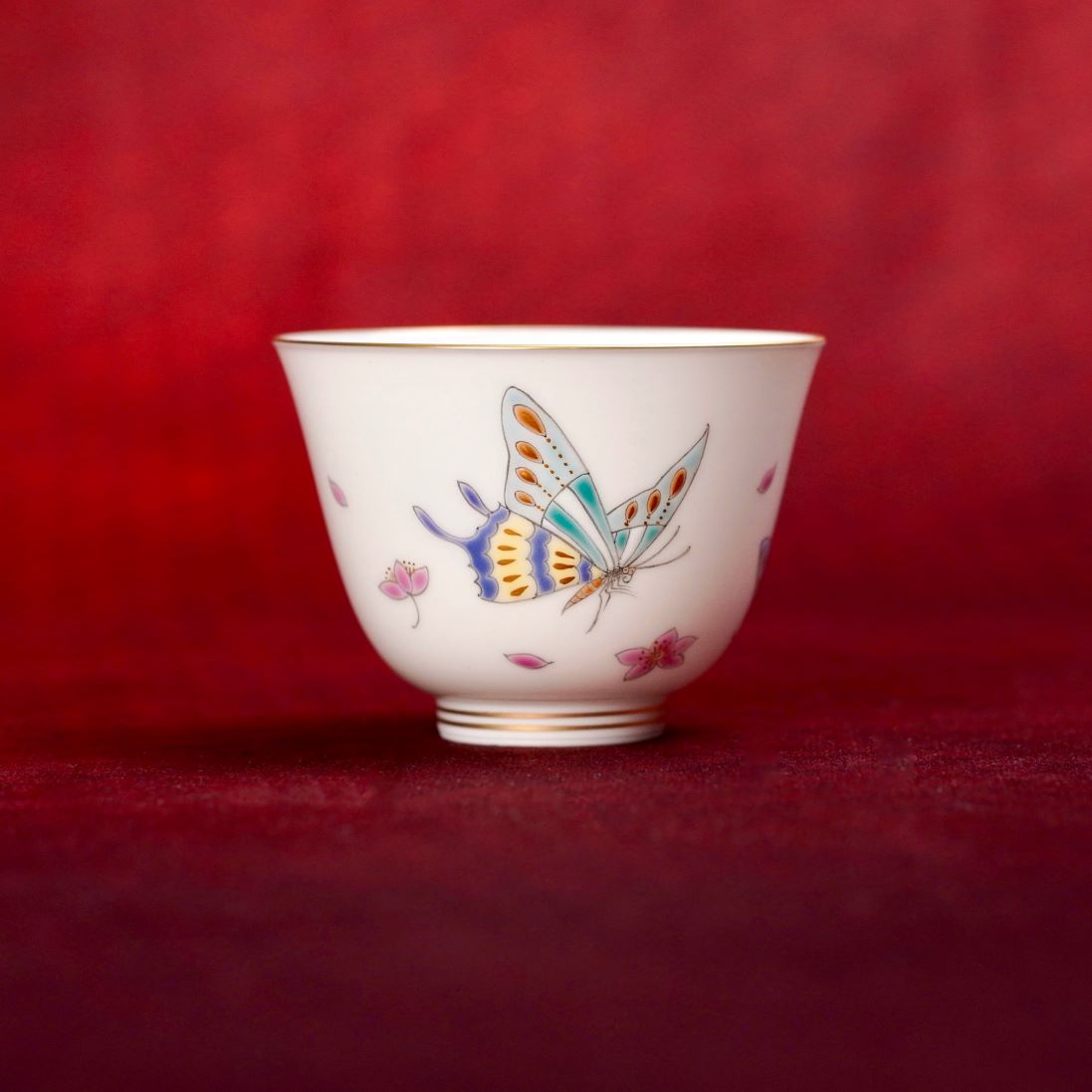 景德镇瓷器  洪华山作品  蝴蝶杯  70ml单个个人杯