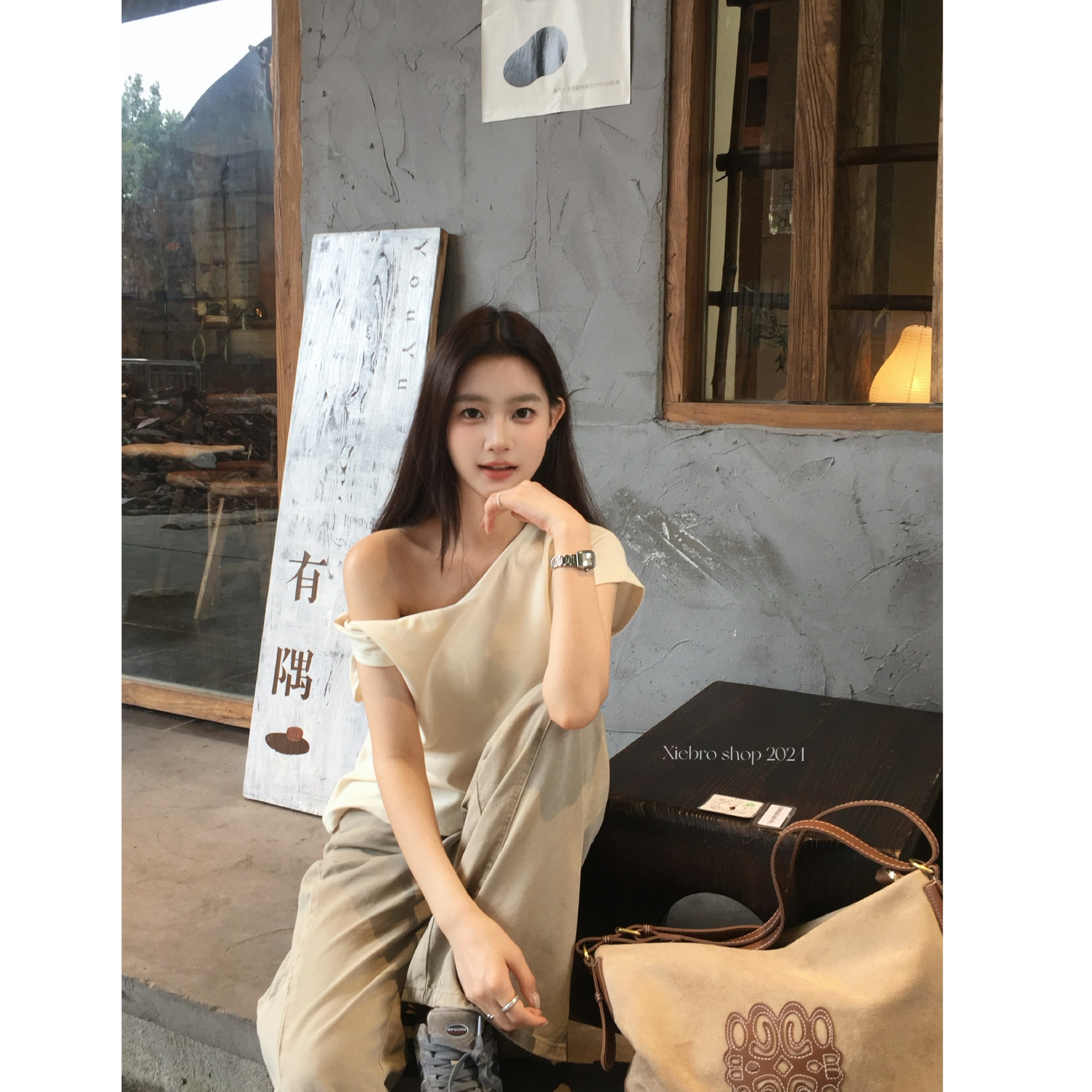 不肉随机美衣一件