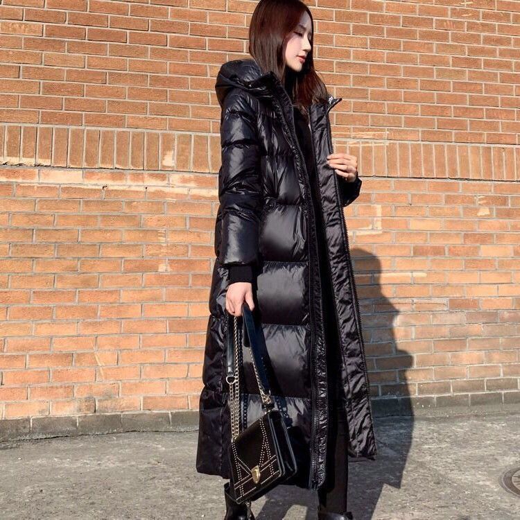 波司澄2023新款冬装女长款过膝加厚修身保暖