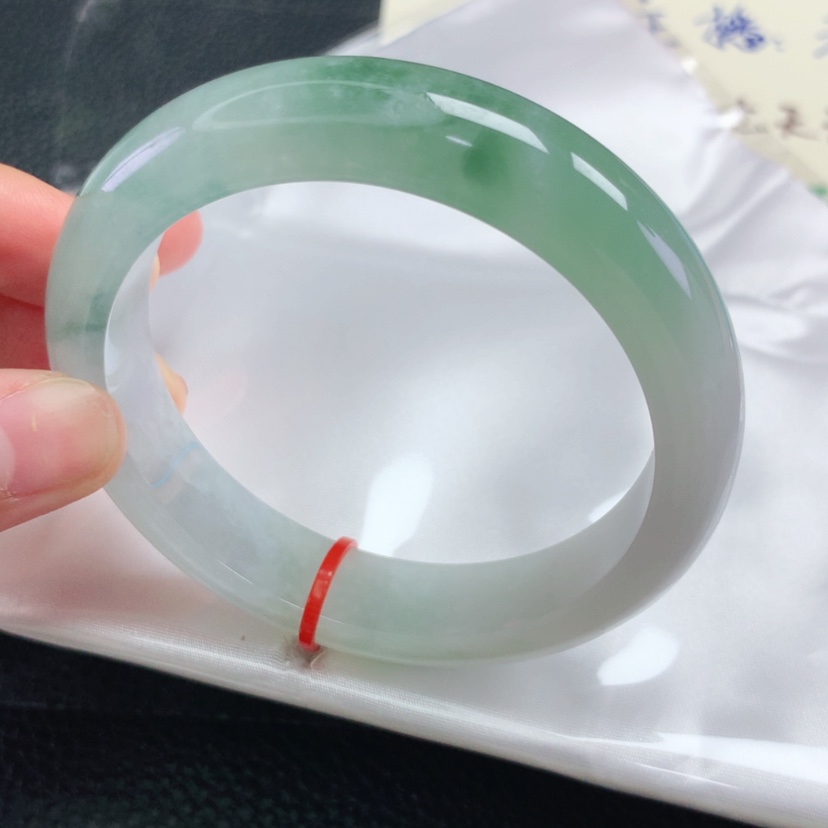 【闪购商品】翡翠手镯未镶嵌
