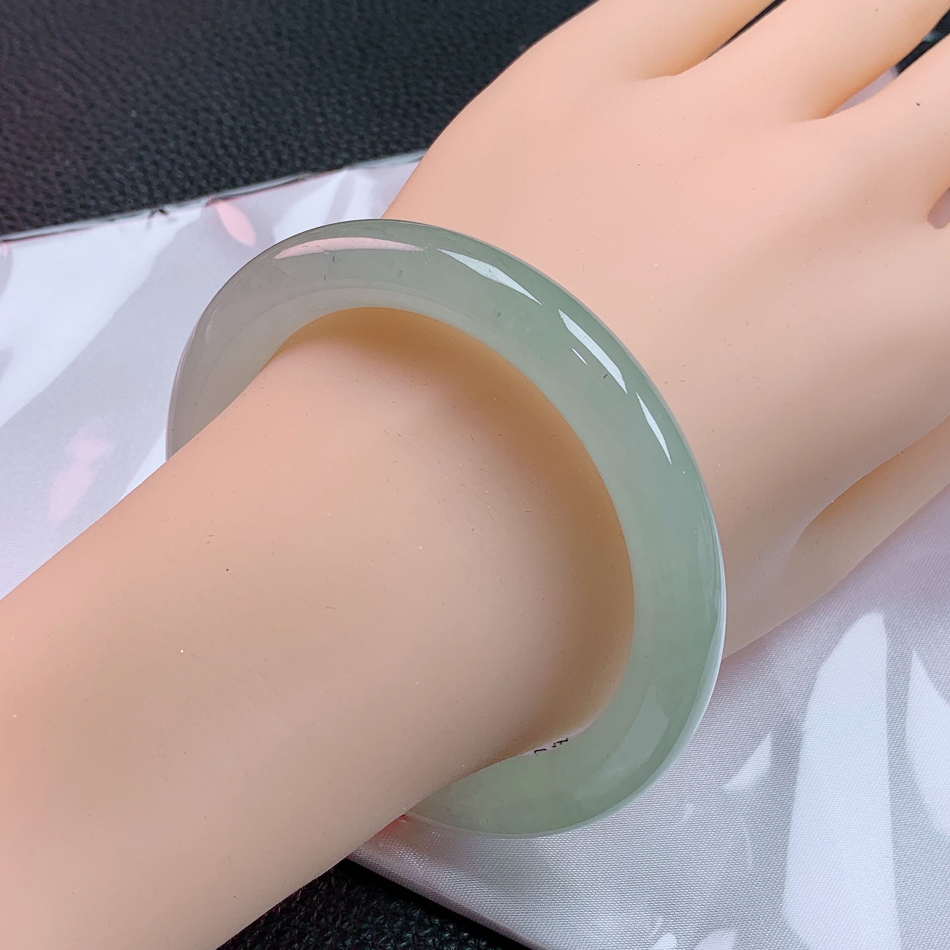 59圈圆条大圈口 冰种葡萄肉冰晴绿美人条高冰清爽型纯天然A货翡翠