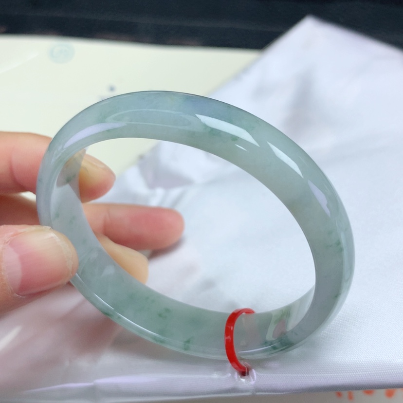 【闪购商品】翡翠手镯未镶嵌55贵