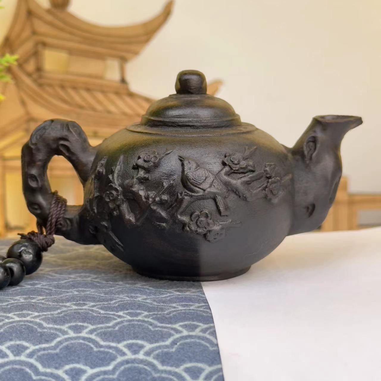 梅花壶8*5.5*5印尼达拉干木雕工艺摆件手把件把玩件挂件