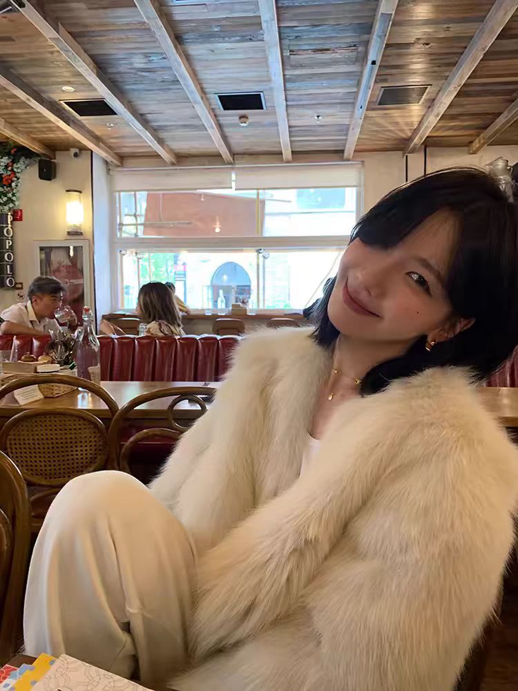 （小羽家）新款狐狸狐狸毛腹毛外套腹毛v领年轻显瘦网红冬季慵懒