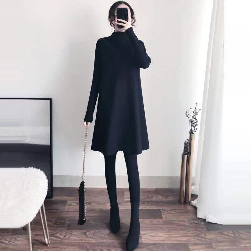 2023秋冬加绒复古赫本宽松打底小黑裙a字裙半高领连衣裙