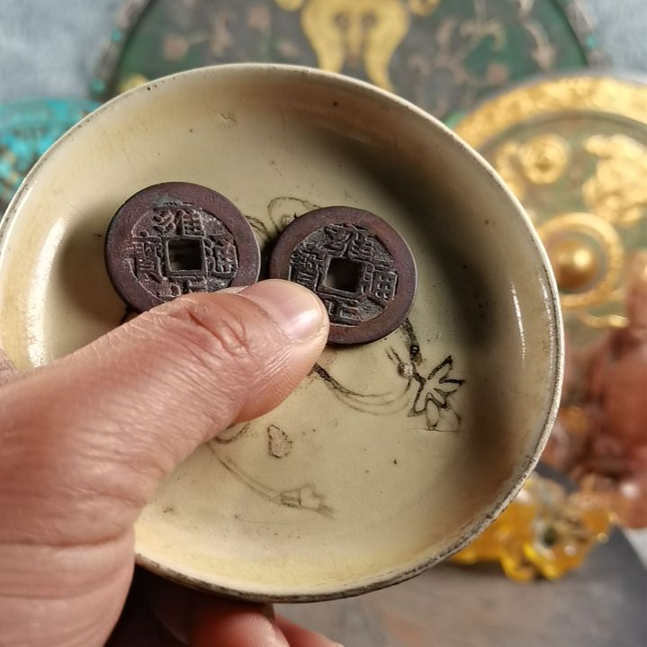 【闪购商品】瓷摆件工***哥