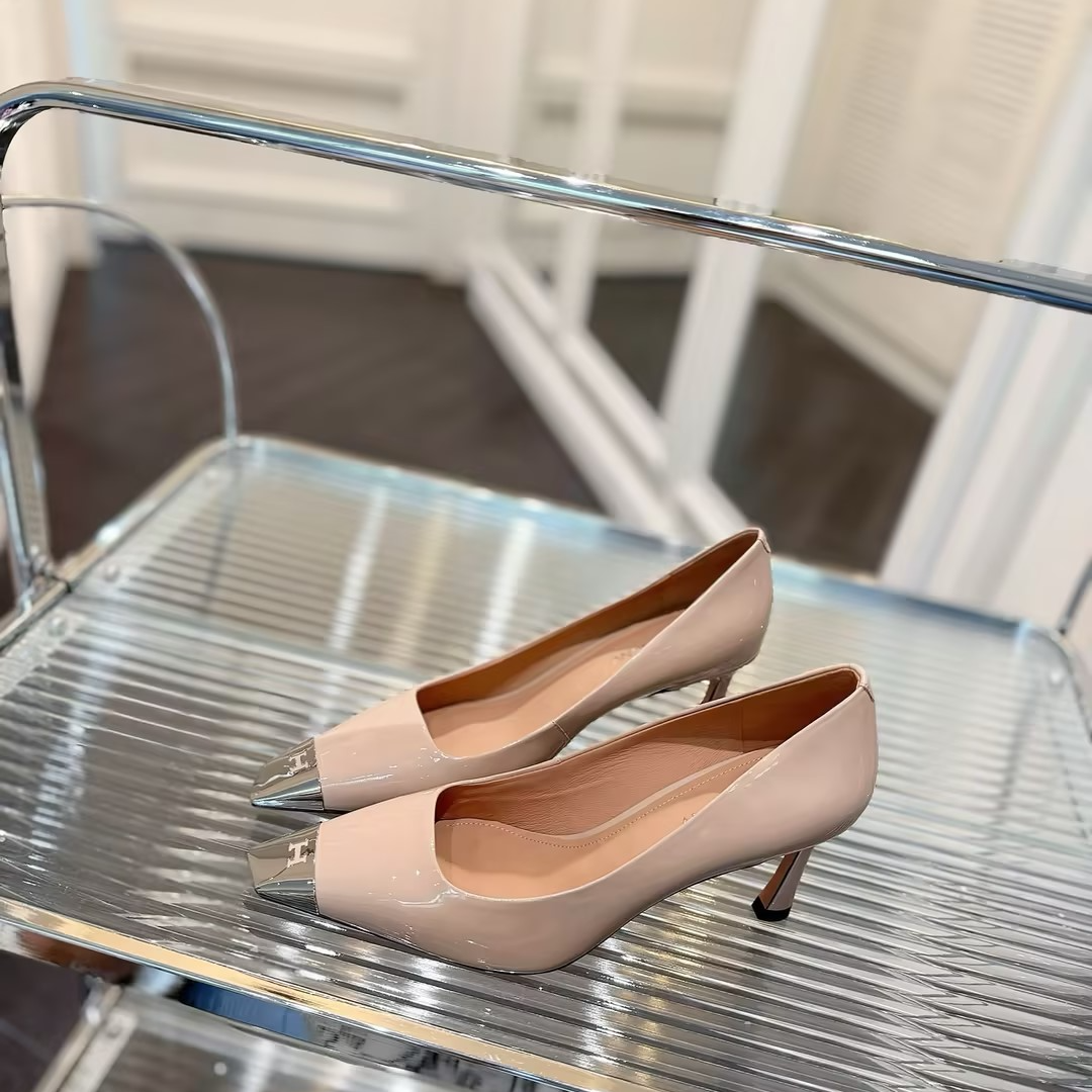 阿芙莎联名款791159春季新款细高跟时尚女士气质轻奢方头单鞋