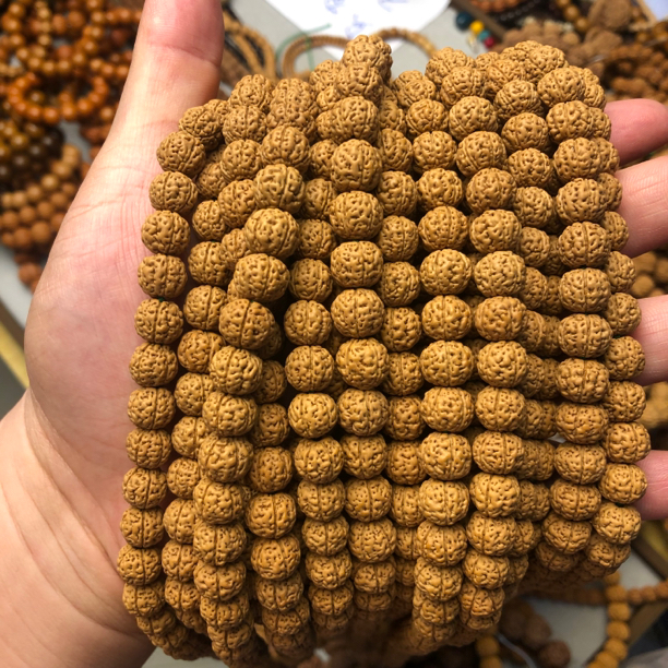 跳跳龙10mm*108颗小金刚菩提子手串脖挂爆肉金刚菩提