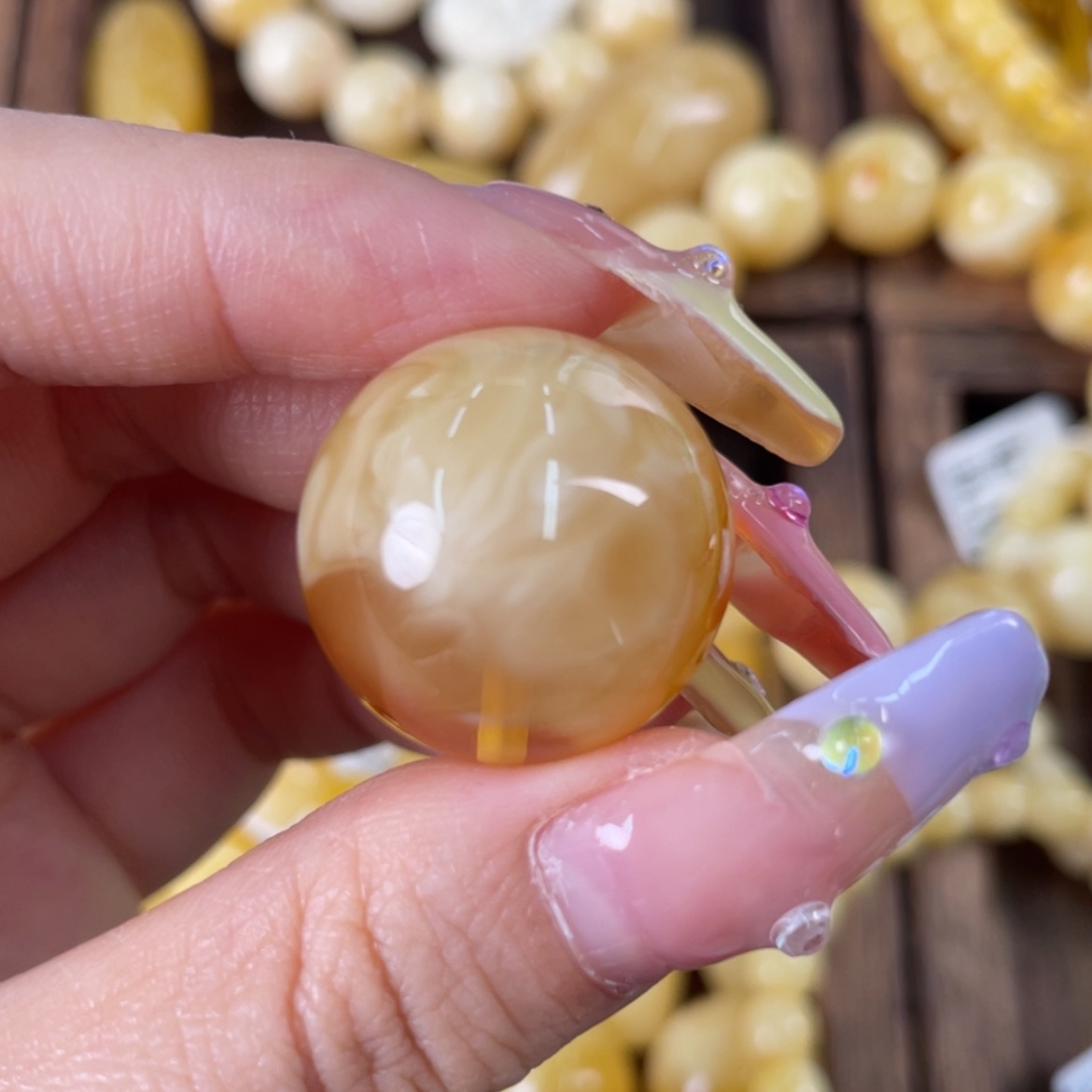 【闪购商品】琥珀裸石未镶嵌147