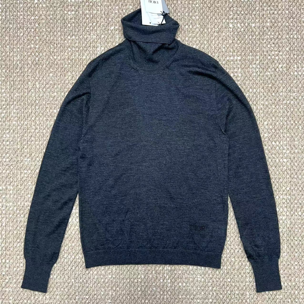 全新未使用 Dior/迪奥 时尚休闲百搭灰色高领毛衣