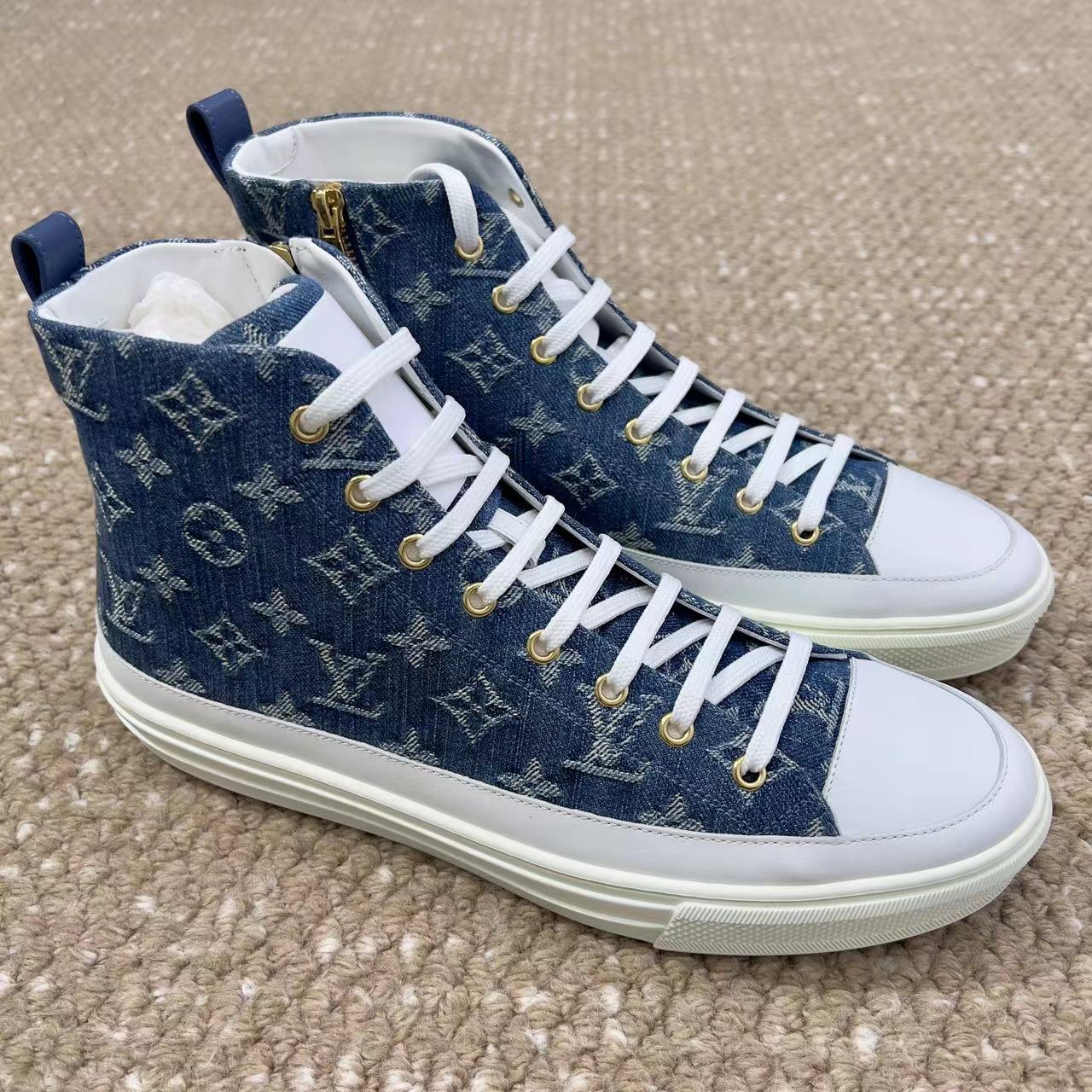 全新未使用 LouisVuitton/路易威登 LV 男士牛仔满印老花高帮鞋