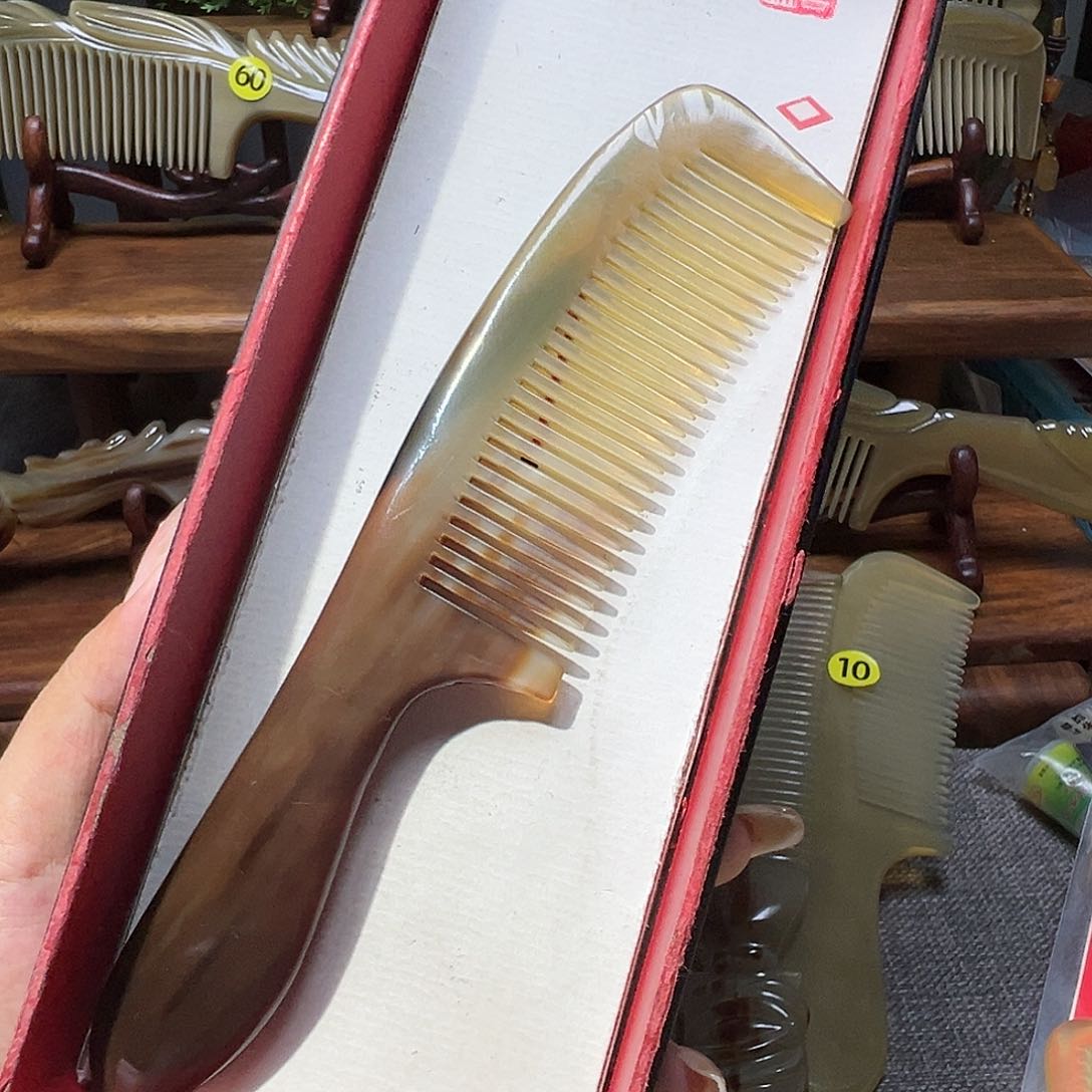【闪购商品】68 枫叶牛角梳牛角梳
